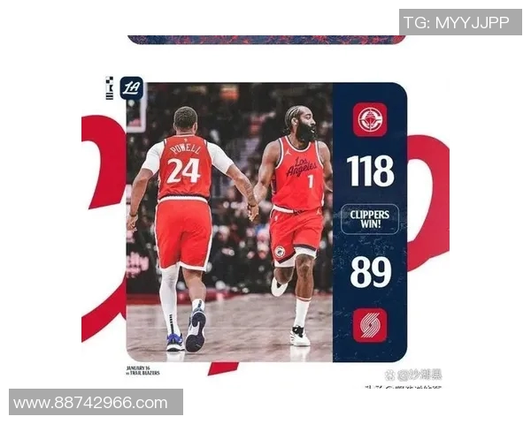 快船与勇士激战正酣文字直播全程回顾精彩瞬间与球员表现分析